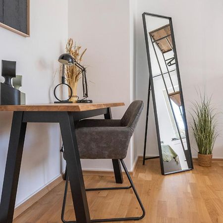 Center Dream Apartment - Netflix Крефельд Екстер'єр фото
